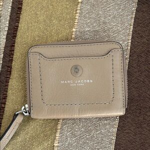 Marc Jacobs Beige Leather wallet